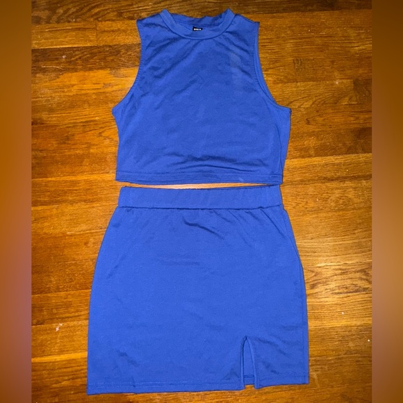 2 Piece Skirt Set - Picture 1 of 4